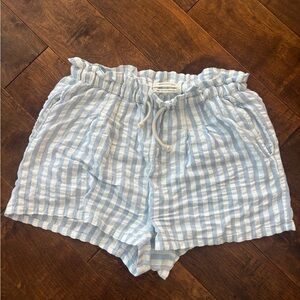 URBAN OUTFITTERS striped shorts